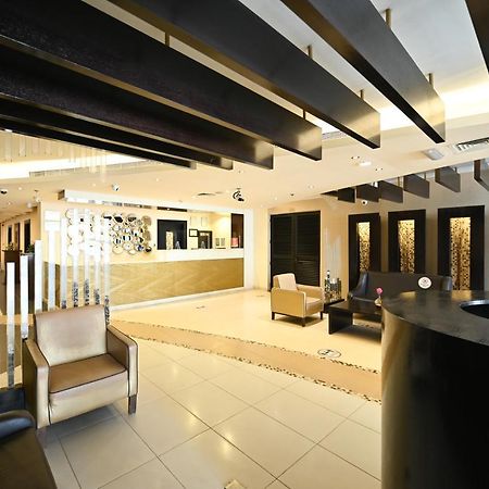 Al Waleed Holiday Homes Dubai Eksteriør bilde