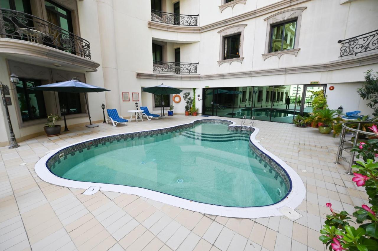 Al Waleed Holiday Homes Dubai Eksteriør bilde
